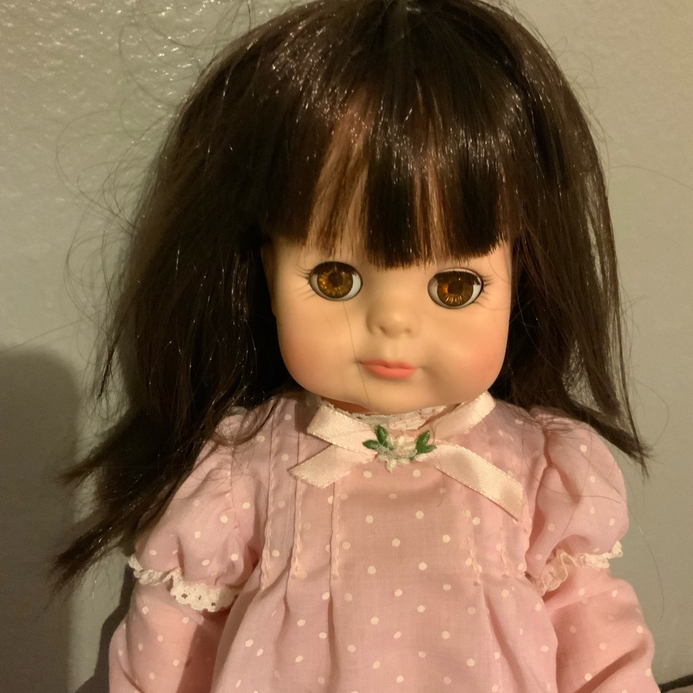 Vogue Dolls  Pink Dress Doll 14.5 Inches - Picture 2 of 6